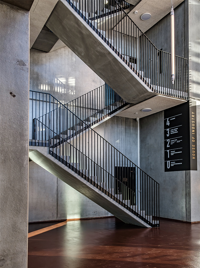 02-house-of-industry-stair.jpg